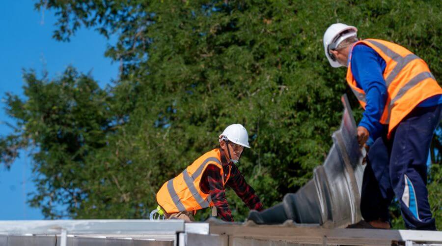 Professional gutter cleaning in Fort Loramie, OH